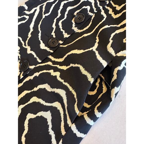 Trina Turk Size 4 Floral Printed Rain Coat Trench Overcoat Statement Black Art - Picture 10 of 10